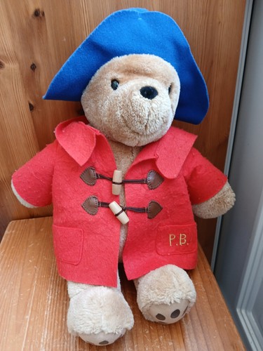 Paddington bear red coat - paddington,