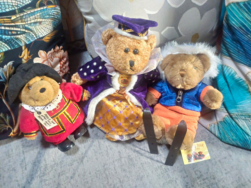 Paddington bear beefeater - ,
